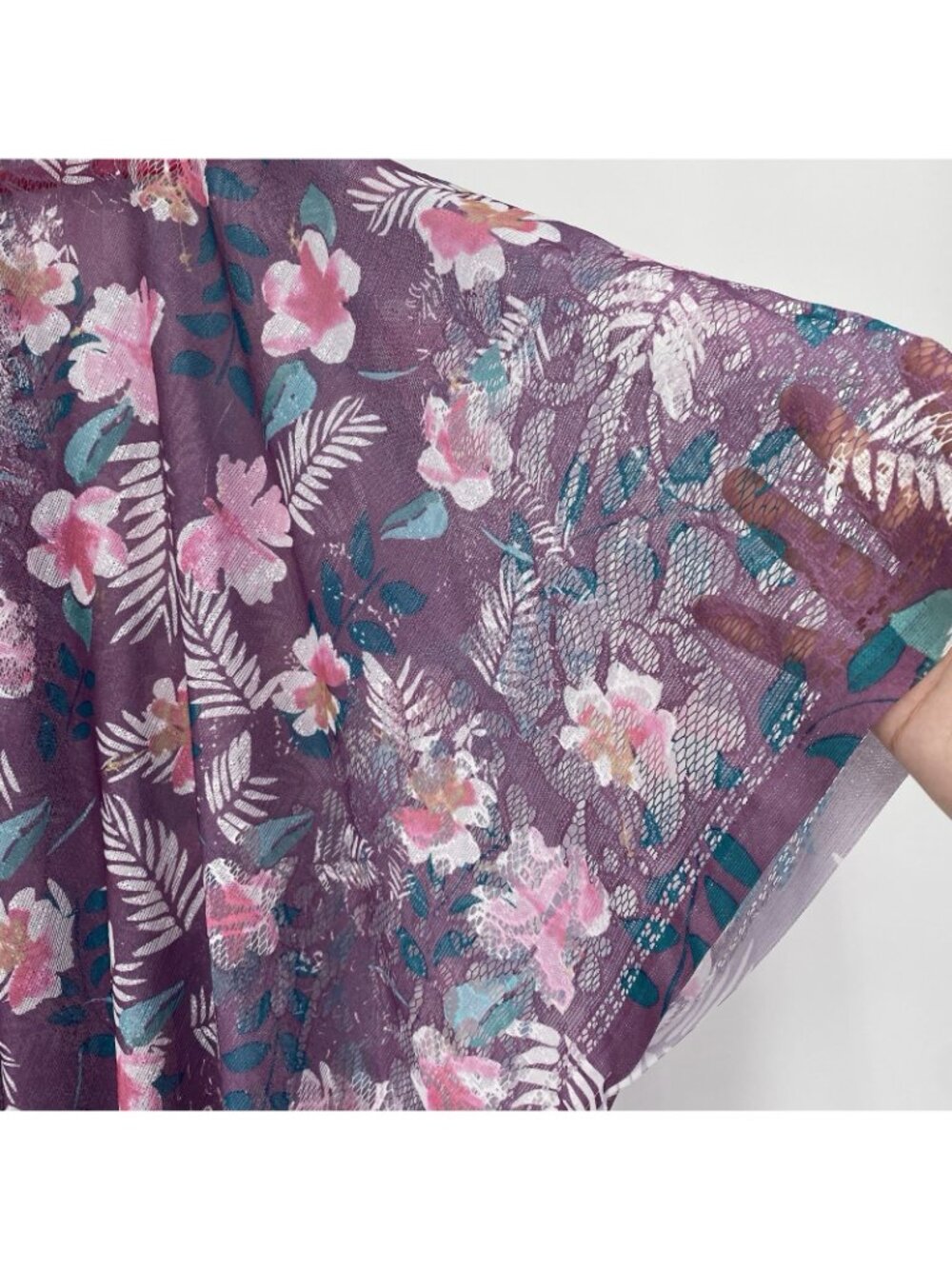 David & Young Purple Lightweight Floral Beach Cover Up Fringe One Size NWT - Picture 4 of 10